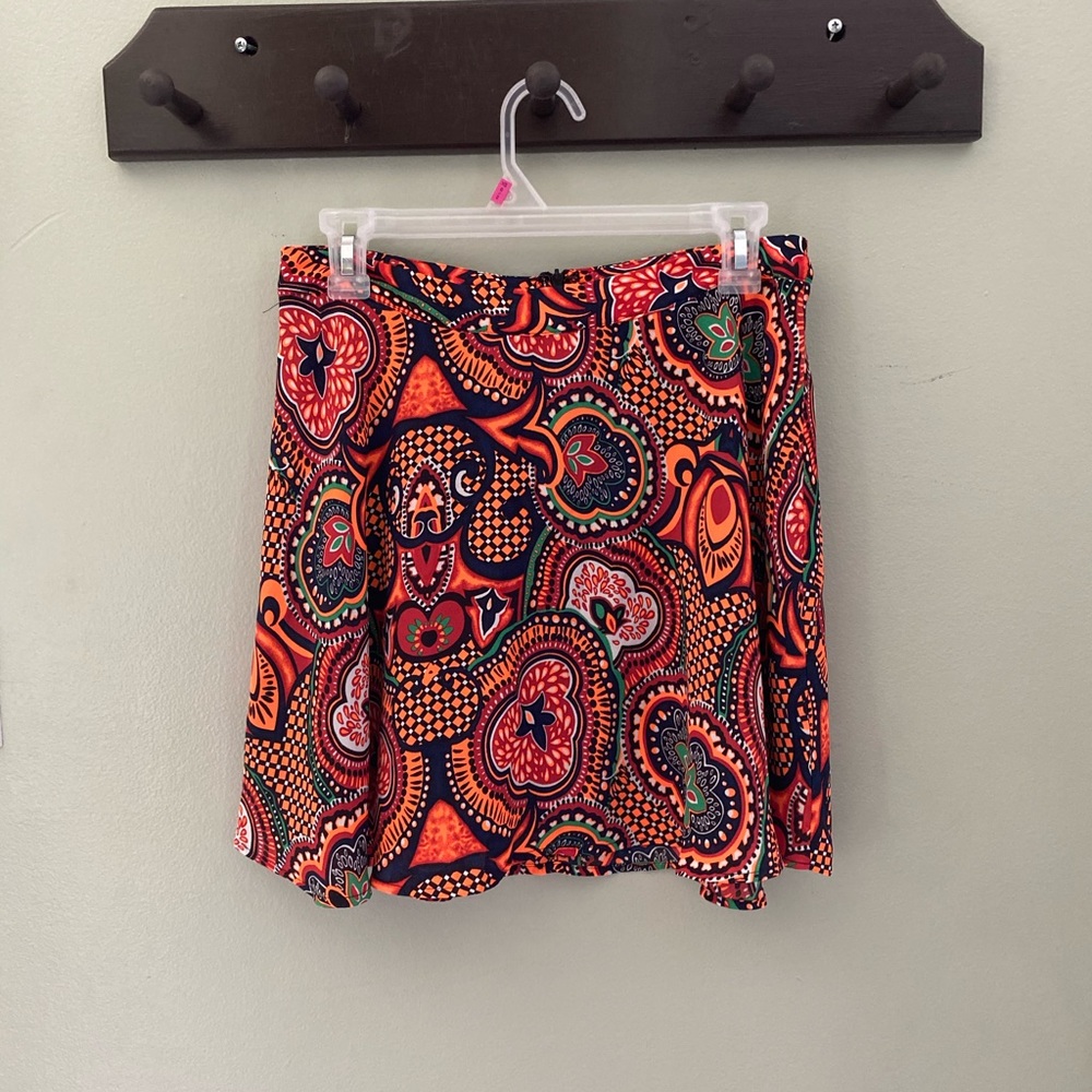 Vibrant pattern skirt